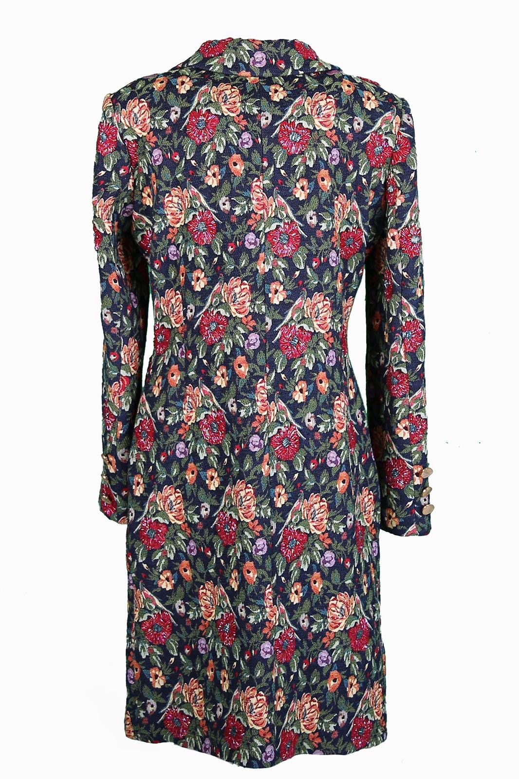 Calantha Çiçek Desenli Manto