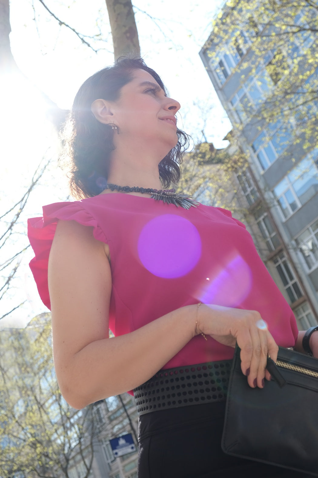 Lisa Koyu Pembe V Yaka Fırfırlı Bluz