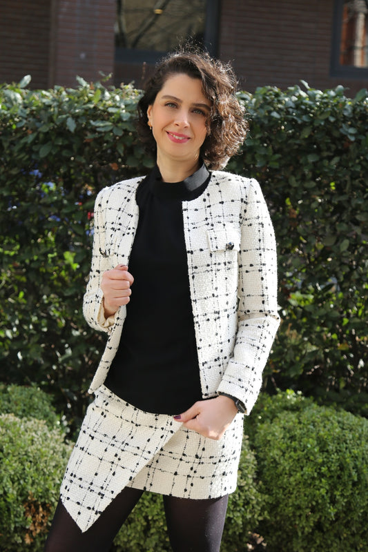 Coco Beyaz Asimetrik Kesim Mini Etek