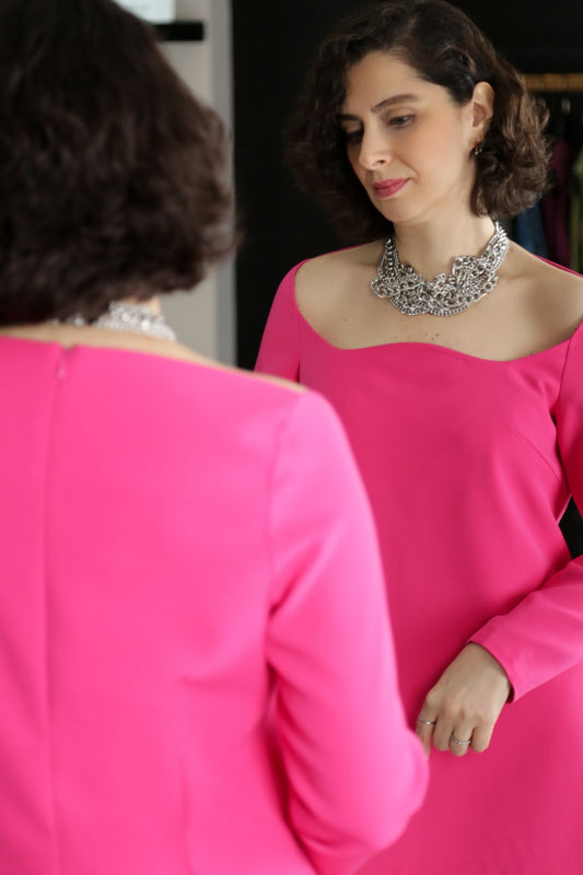 Lana Pembe Kayık Yaka Uzun Kollu Mini Abiye Elbise