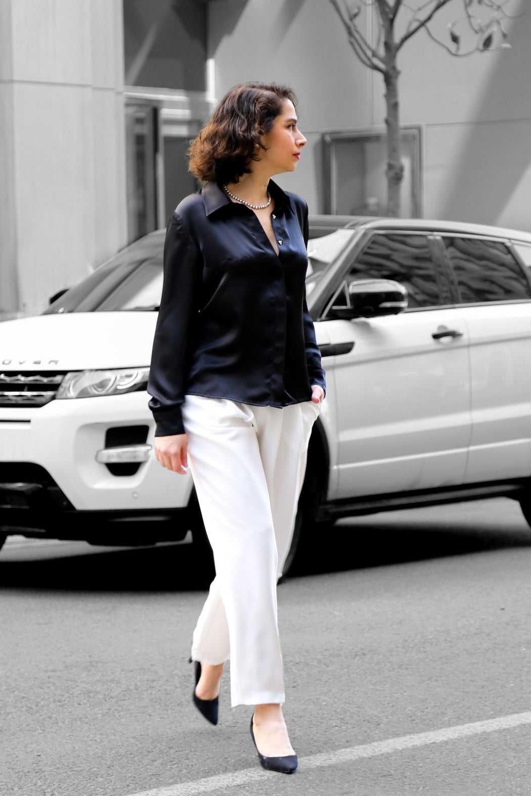 Marvel Beyaz Pileli Krep Pantolon